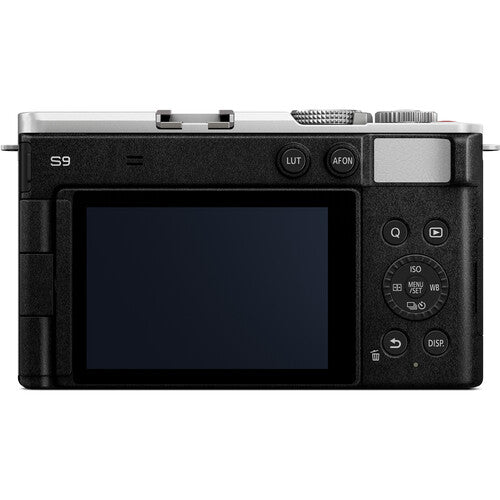 Panasonic Lumix DC-S9N (18-40mm F4.5-6.3) (White, DC-S9NW)